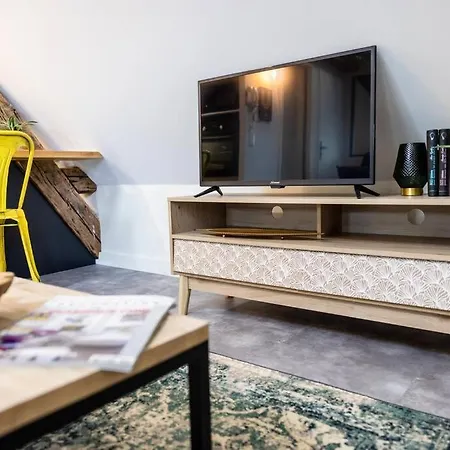 Apartment Le Nid - Centre - Climatise Troyes